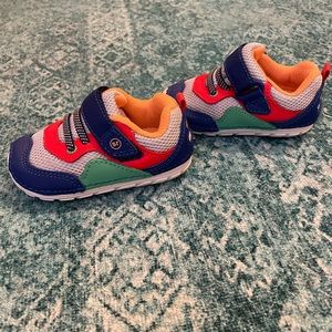 Stride rite baby sneakers